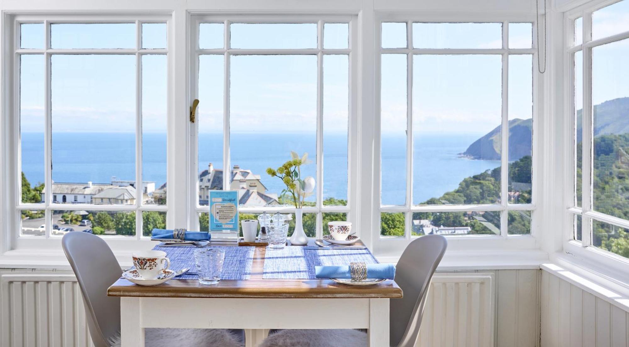 Highcliffe House Acomodação com café da manhã Lynton Exterior foto